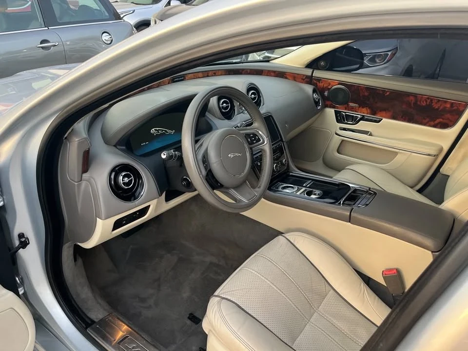 2014 Jaguar X351 XJ - Image 10 of 19