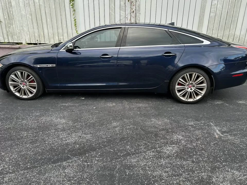 2014 Jaguar X351 XJ - Image 2 of 6