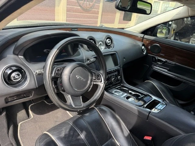 2014 Jaguar X351 XJR - Image 6 of 9