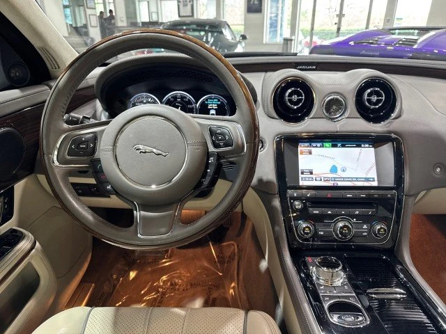 2014 Jaguar X351 XJ - Image 9 of 20