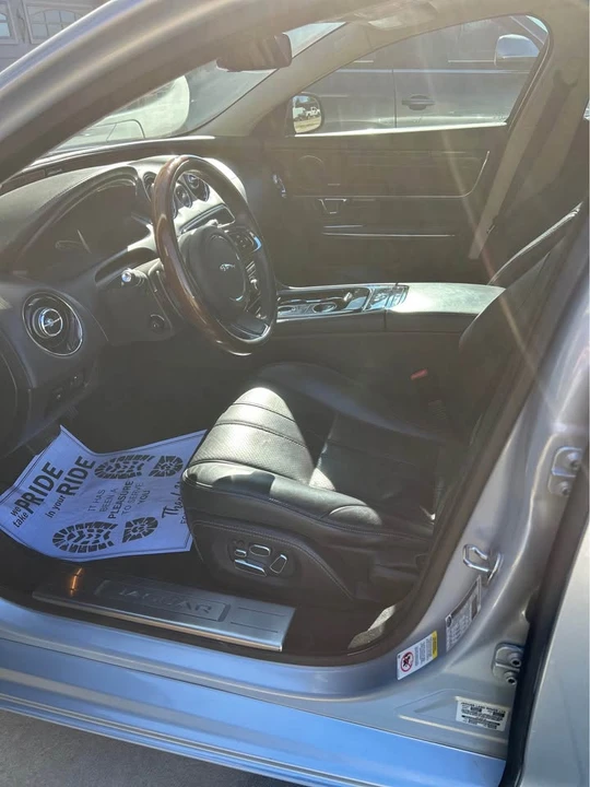 2014 Jaguar X351 XJ - Image 4 of 4