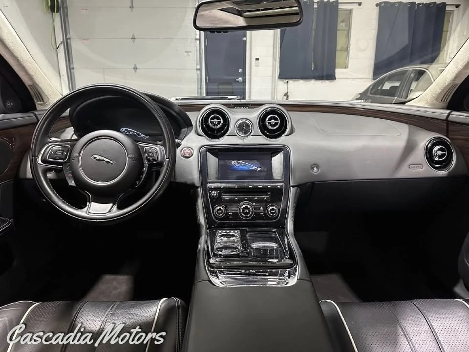 2014 Jaguar X351 XJ - Image 17 of 20