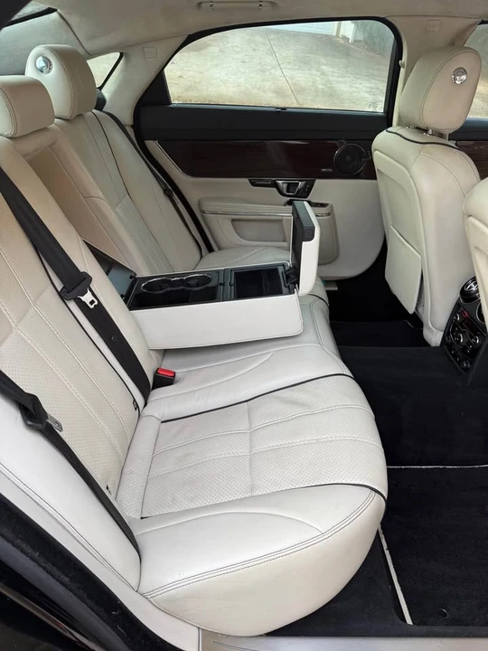 2014 Jaguar XJ Series 4 - Image 7 of 12