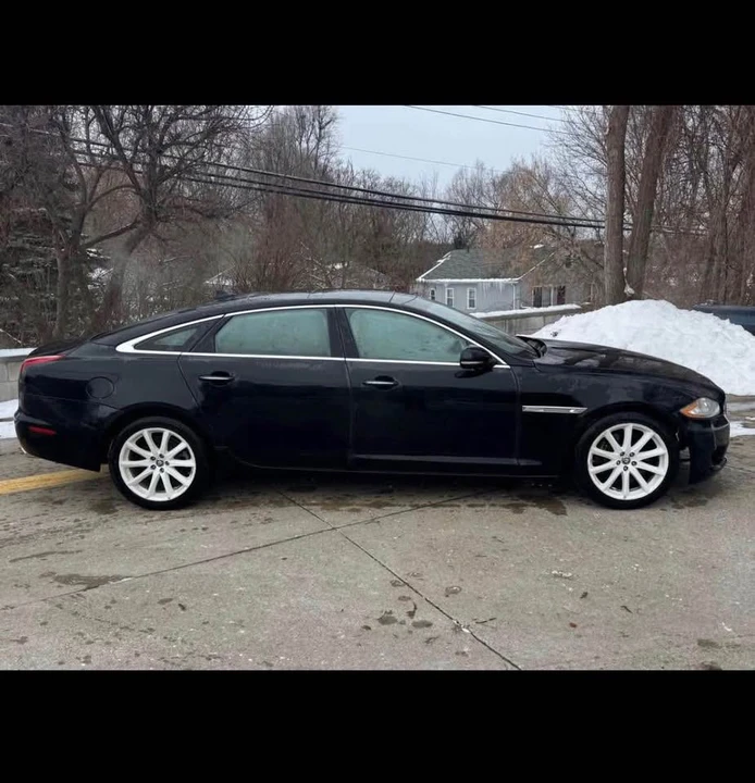 2014 Jaguar X351 XJR - Image 3 of 14