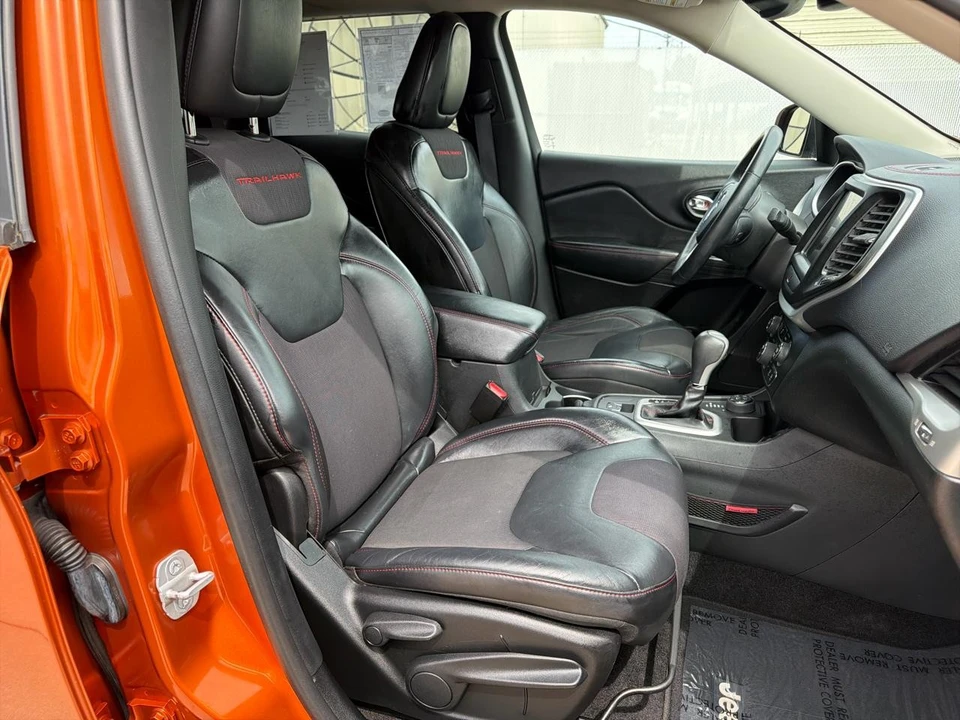 2014 Jeep KL Cherokee - Image 19 of 31