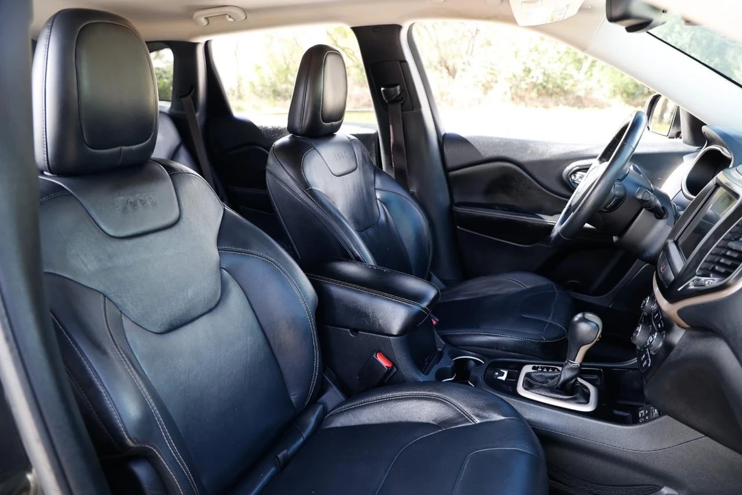 2014 Jeep KL Cherokee - Image 16 of 21