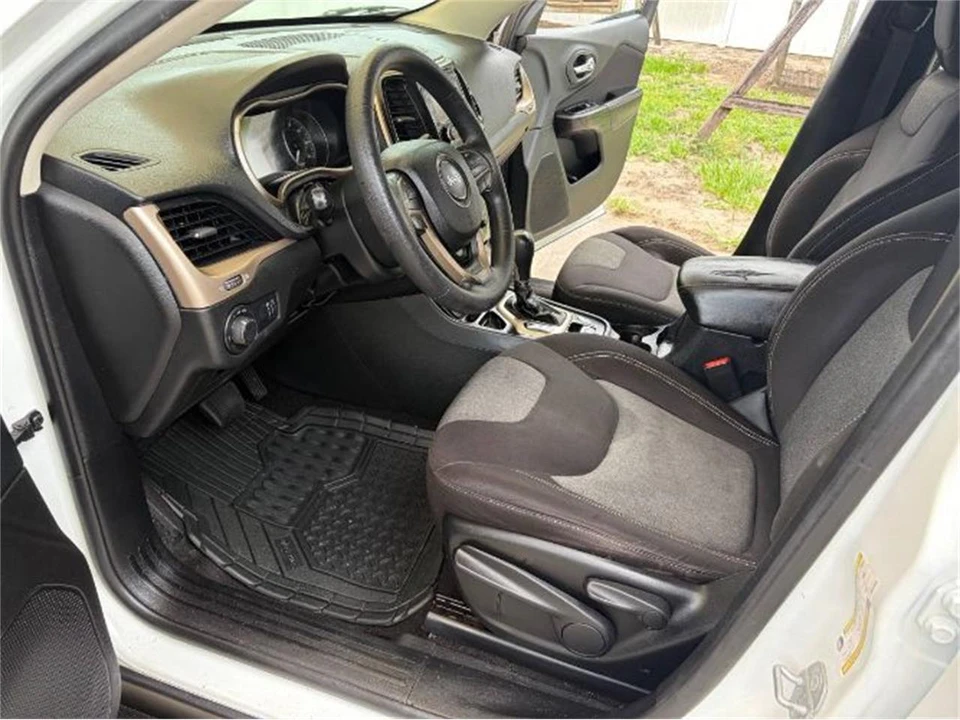 2014 Jeep KL Cherokee - Image 8 of 13