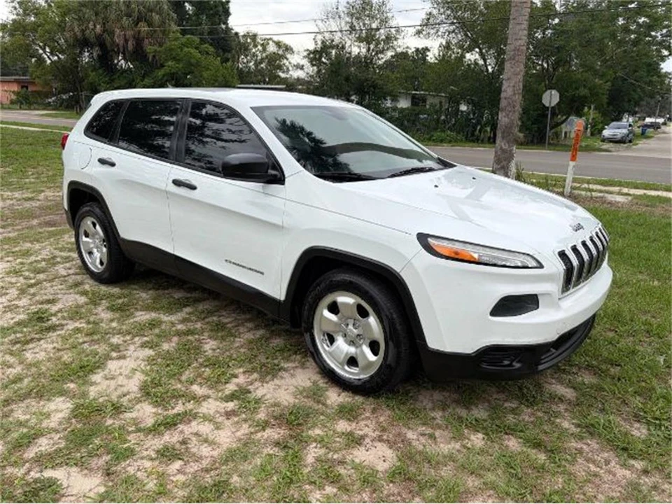 2014 Jeep KL Cherokee - Image 11 of 13