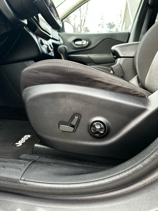 2014 Jeep KL Cherokee - Image 11 of 20