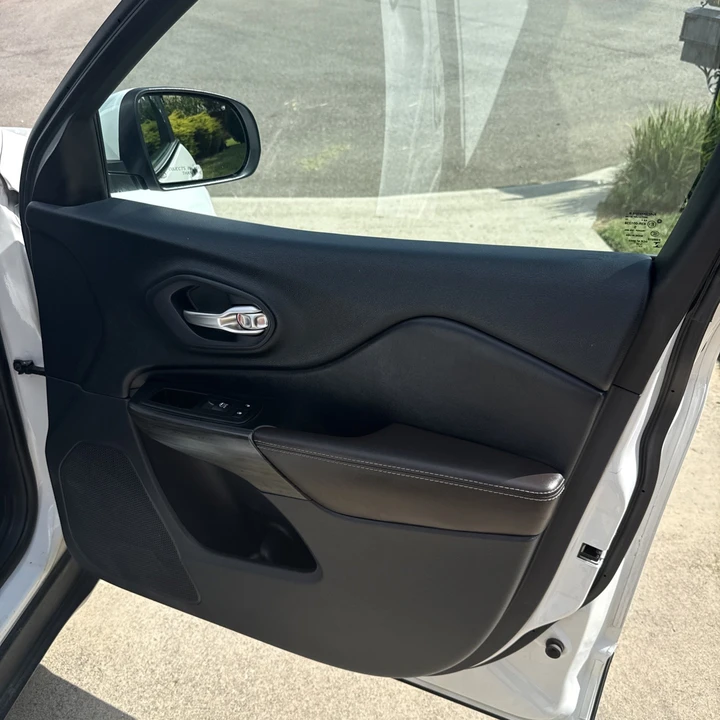 2014 Jeep KL Cherokee - Image 10 of 29