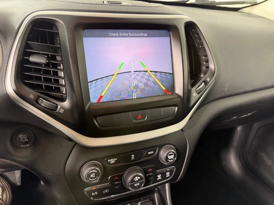 2014 Jeep KL Cherokee - Image 17 of 21