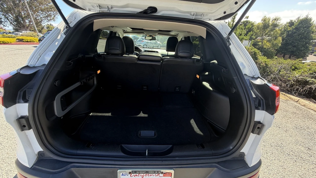 2014 Jeep KL Cherokee - Image 16 of 22