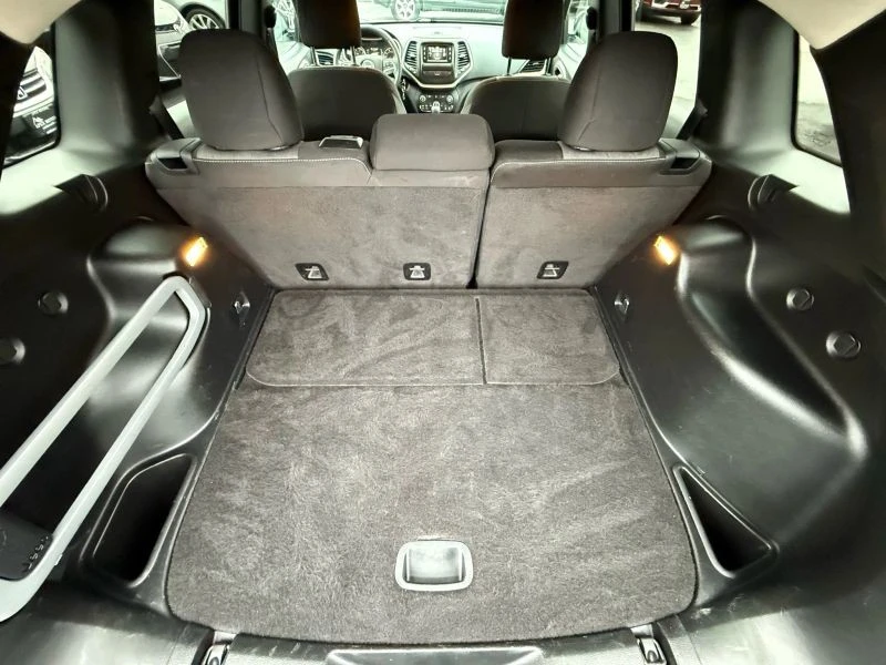 2014 Jeep KL Cherokee - Image 11 of 12