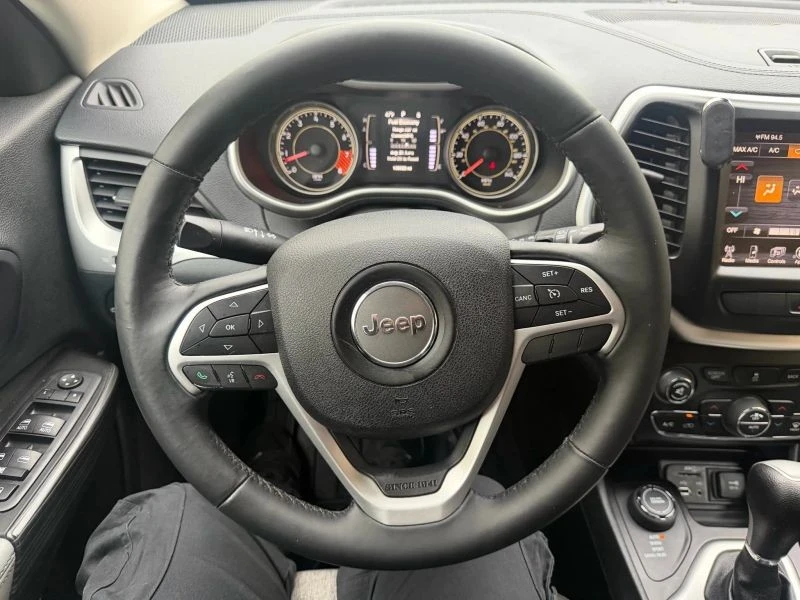 2014 Jeep KL Cherokee - Image 11 of 12