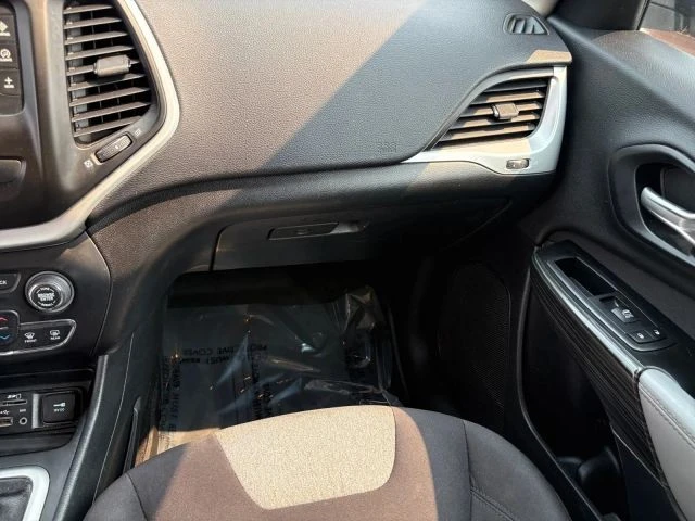 2014 Jeep KL Cherokee - Image 14 of 21