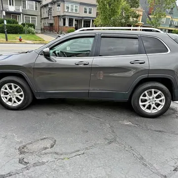 2014 Jeep Cherokee Latitude Sport Utility 4D