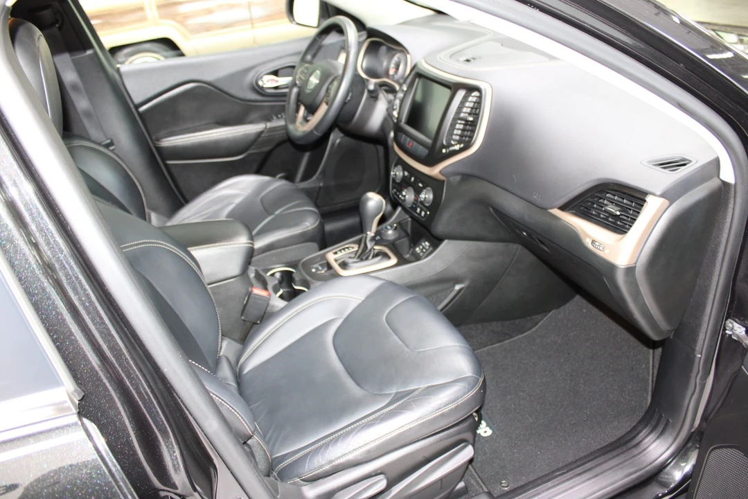 2014 Jeep - Image 9 of 31