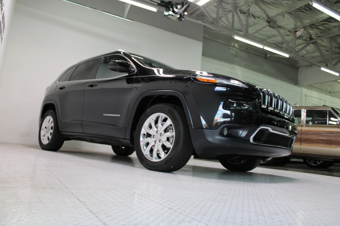 2014 Jeep - Image 24 of 31