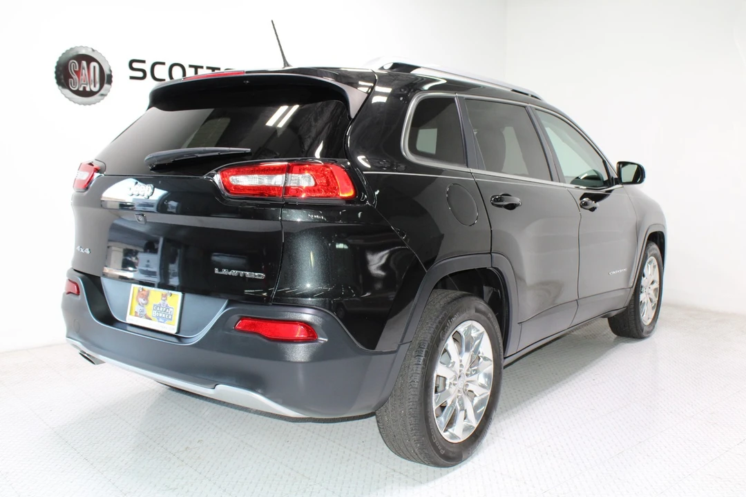 2014 Jeep - Image 5 of 31
