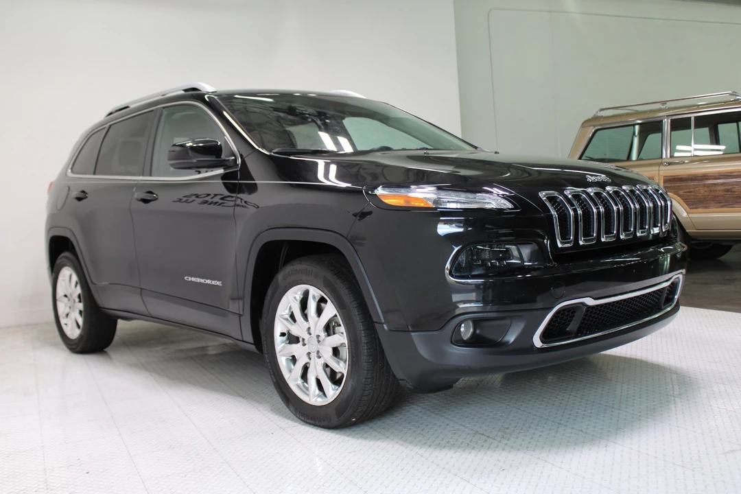 2014 Jeep - Image 11 of 31