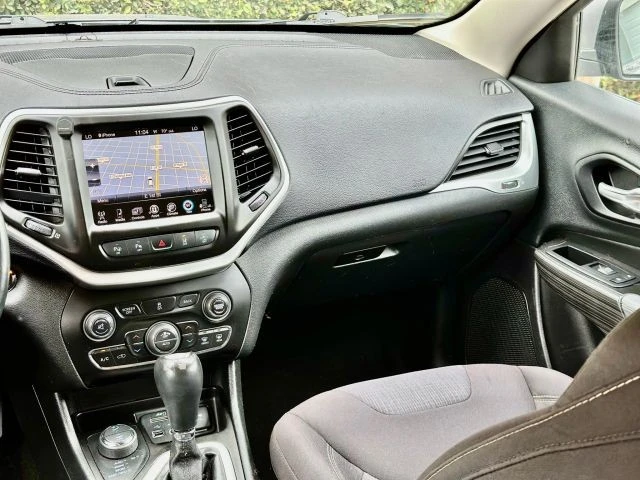 2014 Jeep KL Cherokee - Image 17 of 21