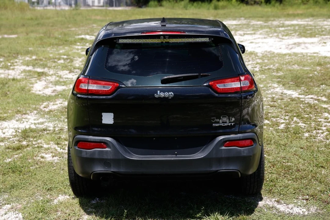 2014 Jeep KL Cherokee - Image 7 of 31
