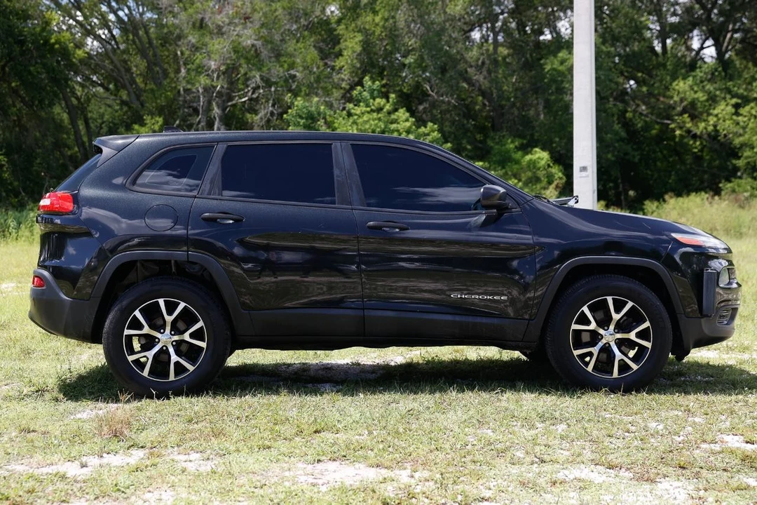 2014 Jeep KL Cherokee - Image 13 of 31