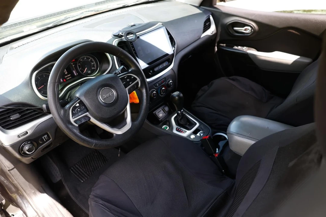 2014 Jeep KL Cherokee - Image 4 of 31