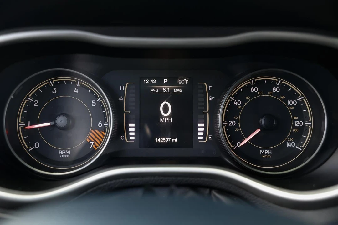 2014 Jeep KL Cherokee - Image 28 of 31