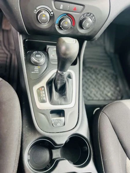 2014 Jeep KL Cherokee - Image 12 of 12