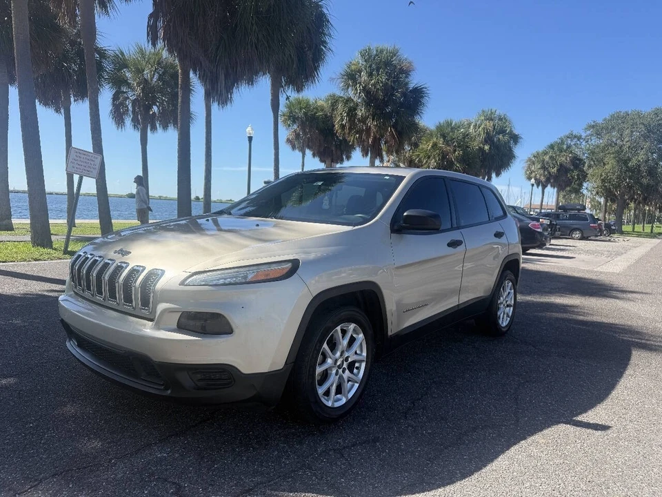 2014 Jeep KL Cherokee - Image 2 of 21