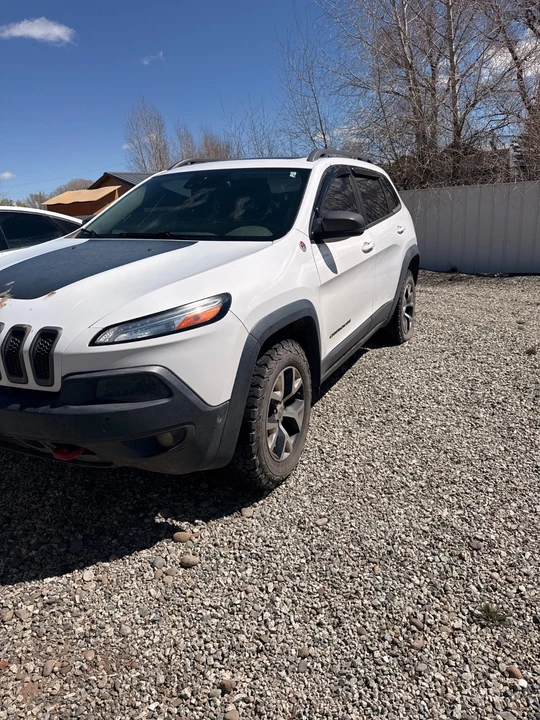 2014 Jeep KL Cherokee - Image 2 of 5