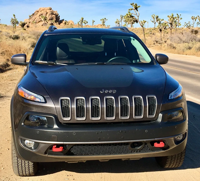 2014 Jeep KL Cherokee - Image 2 of 16