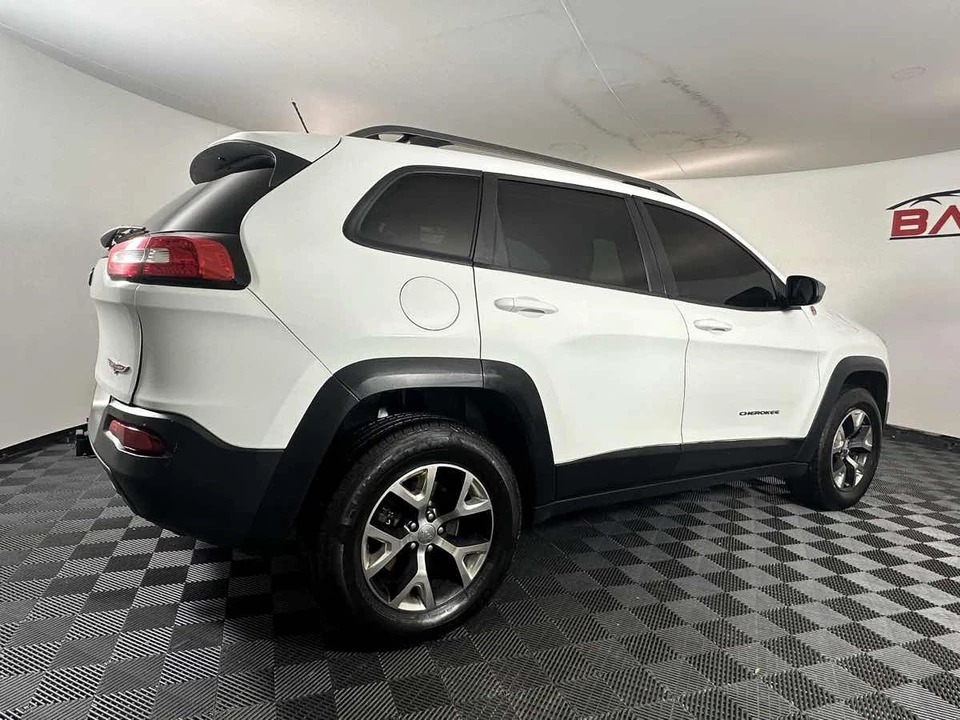 2014 Jeep KL Cherokee - Image 9 of 21