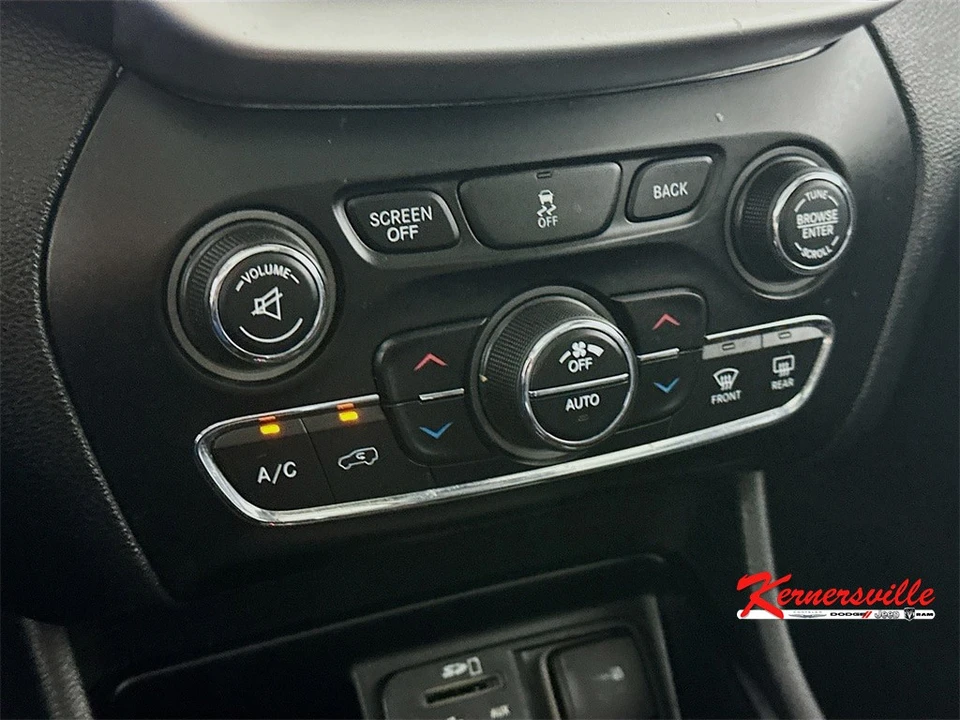 2014 Jeep KL Cherokee - Image 18 of 21