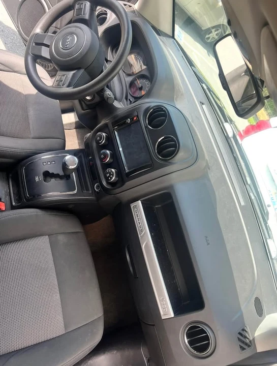 2014 Jeep Compass - Image 4 of 6