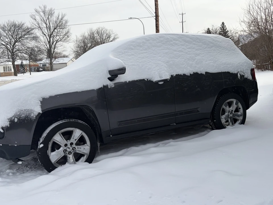2014 Jeep Compass - Image 2 of 5