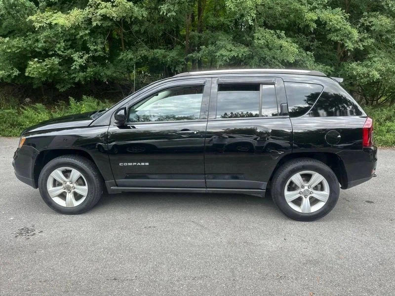 2014 Jeep Compass - Image 2 of 5