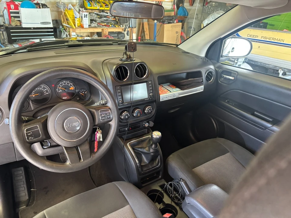 2014 Jeep Compass - Image 19 of 21