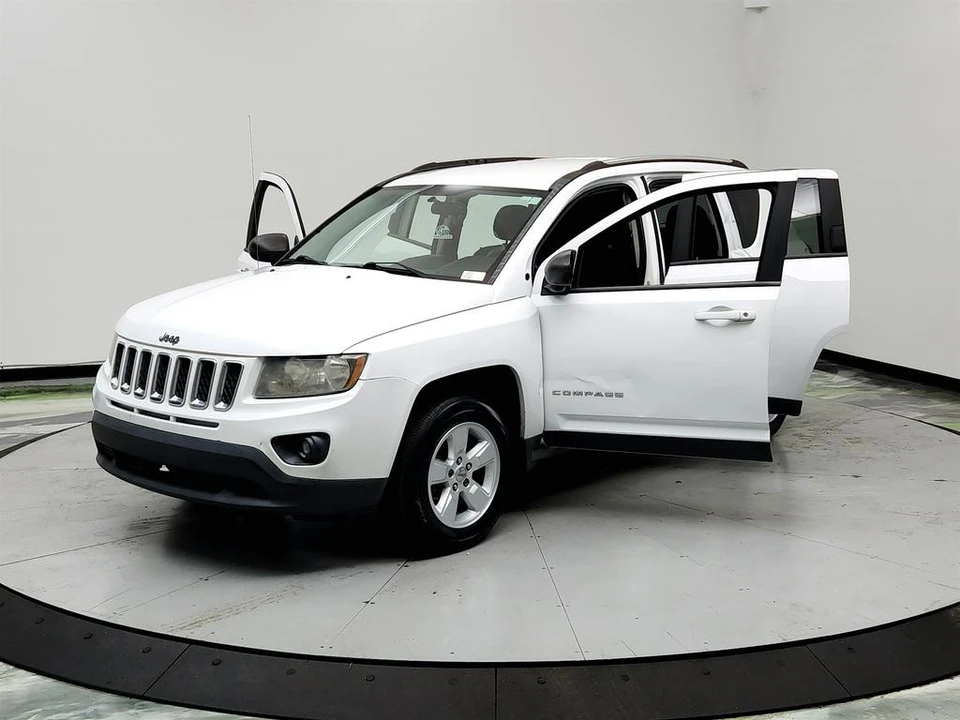 2014 Jeep Compass - Image 9 of 21