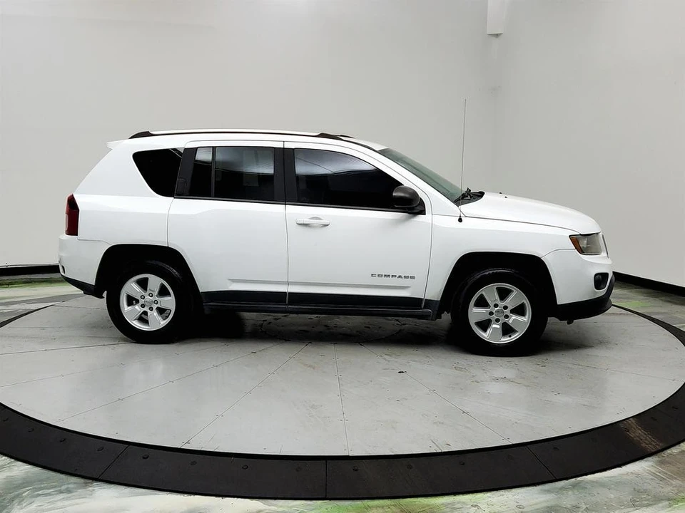 2014 Jeep Compass - Image 4 of 21