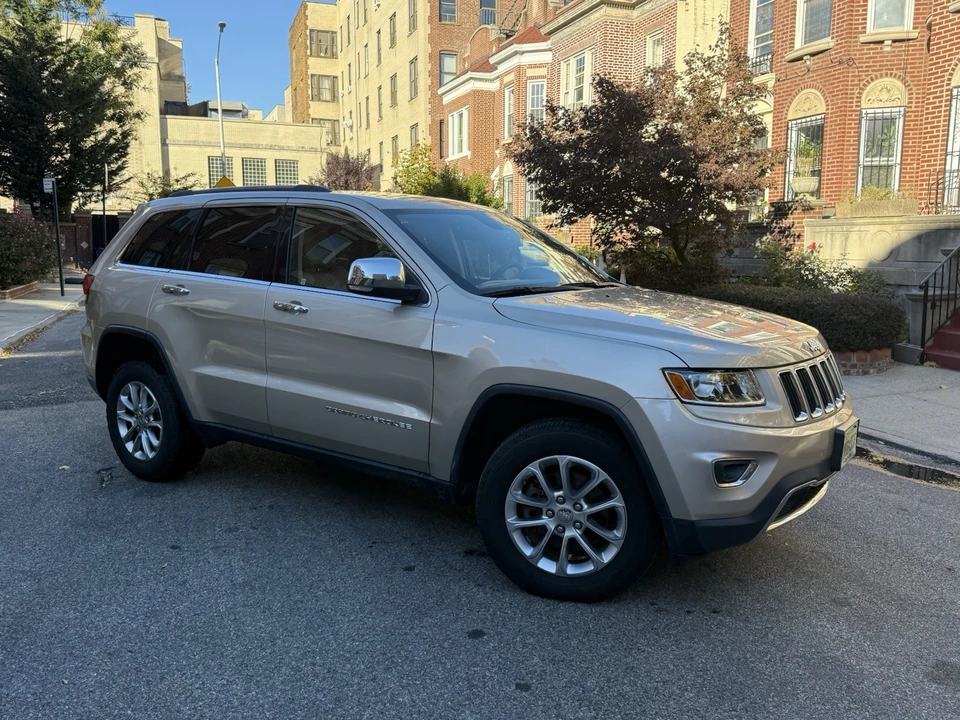2014 Jeep WK2 Grand Cherokee - Image 2 of 18