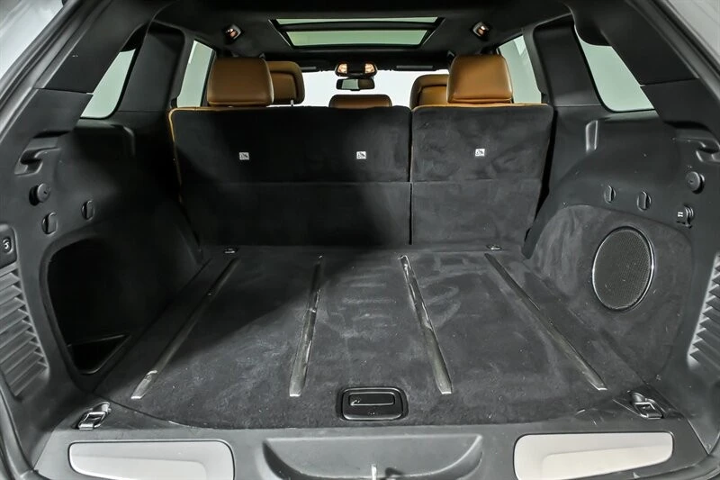 2014 Jeep WK2 Grand Cherokee SRT - Image 10 of 29