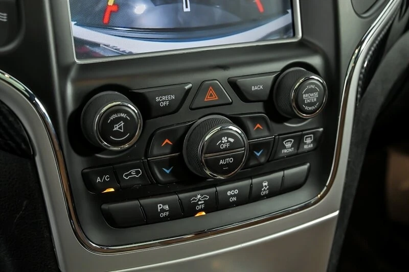 2014 Jeep WK2 Grand Cherokee SRT - Image 27 of 29