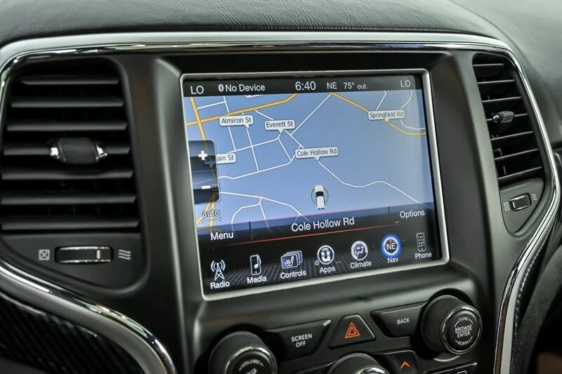 2014 Jeep WK2 Grand Cherokee SRT - Image 25 of 29