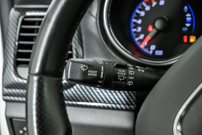 2014 Jeep WK2 Grand Cherokee SRT - Image 23 of 29