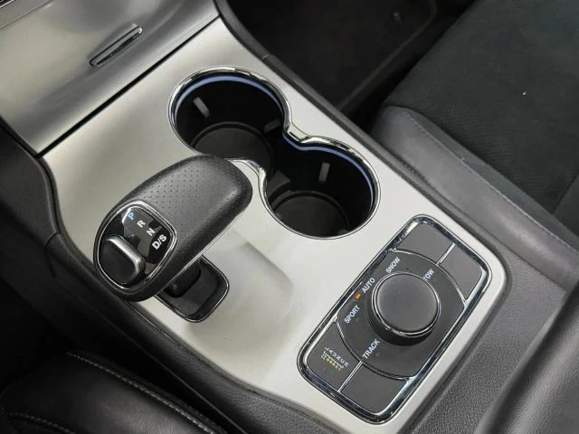 2014 Jeep WK2 Grand Cherokee SRT - Image 26 of 31
