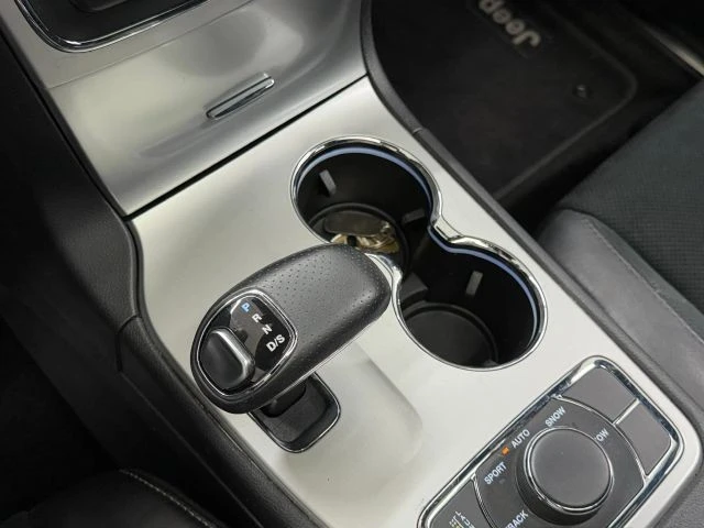 2014 Jeep WK2 Grand Cherokee SRT - Image 25 of 31