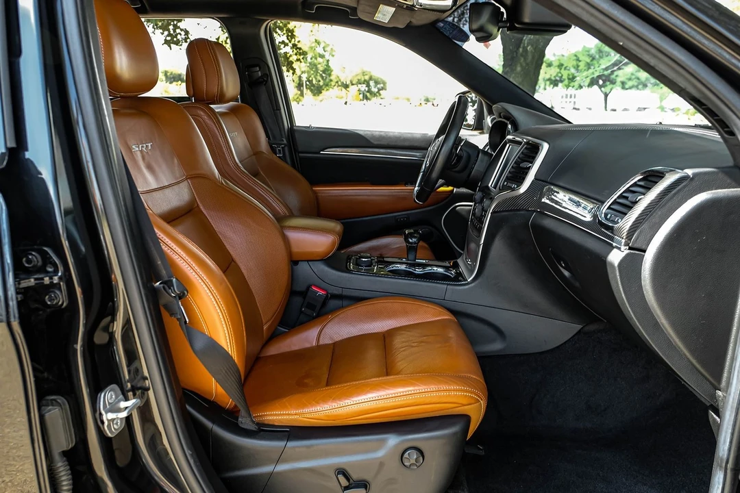 2014 Jeep WK2 Grand Cherokee SRT - Image 31 of 31