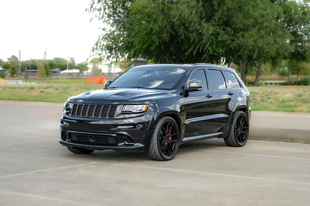2014 Jeep WK2 Grand Cherokee SRT - Image 3 of 31